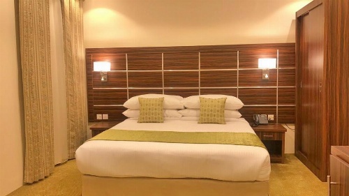 Refaaf Al Azizia Hotel image 12