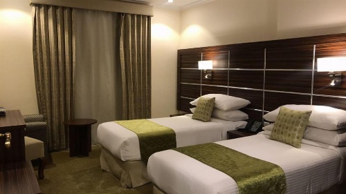 Refaaf Al Azizia Hotel image 26